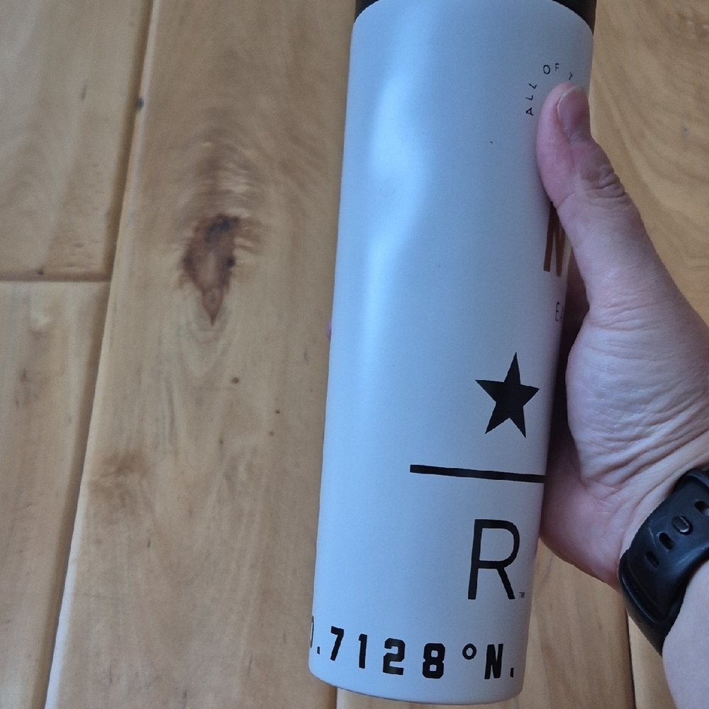 Starbucks NYC East Coast Travel Mug - White and Black - Picture 4 of 9